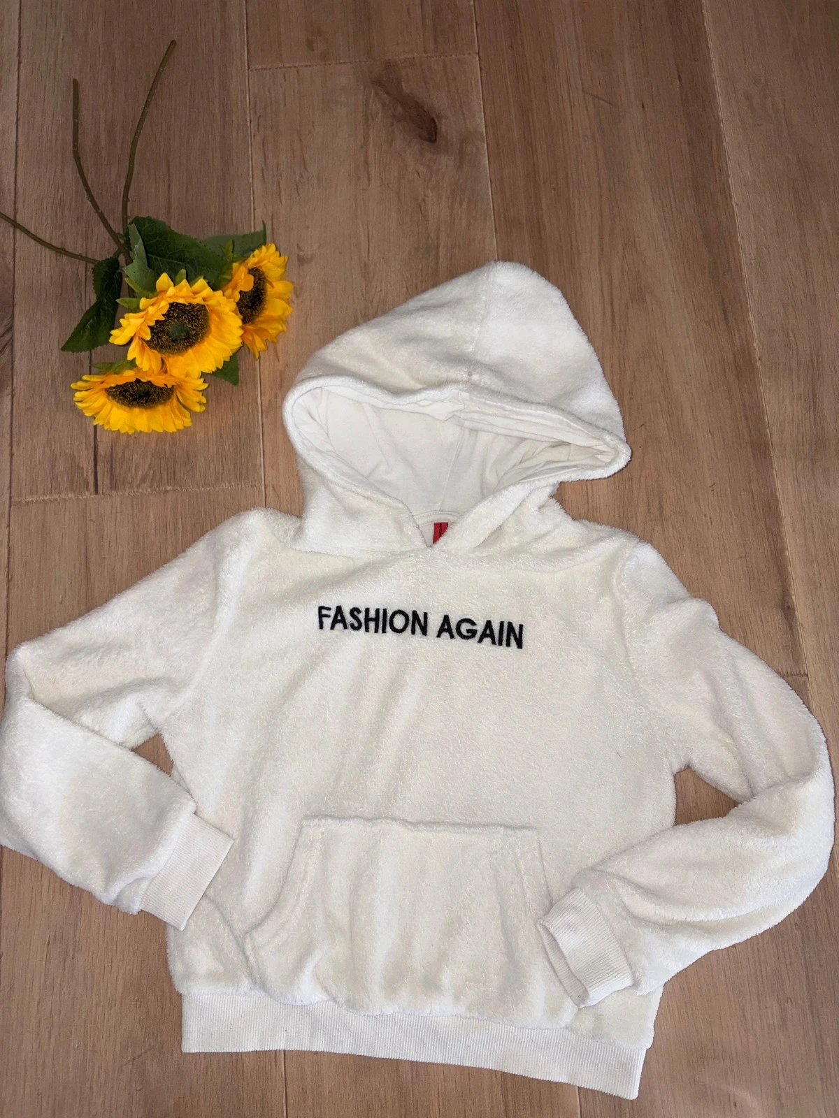 Pull / sweat à capuche blanc / crème FPC taille  10 ans